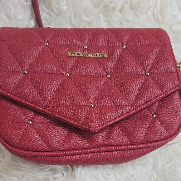 Kate Spade Red Quilted Crossbody Bag with Gold Details - Picture 2 of 9